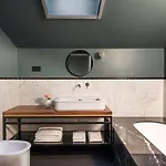 Byssus 4*