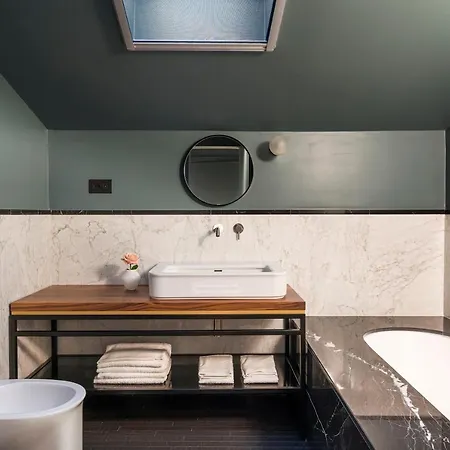 Byssus 4*