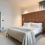 Byssus Bed & Breakfast 4*